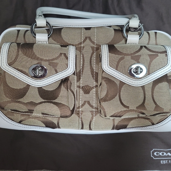 Coach Handbags - Coach Signature Gallery Satchel "Sabrina"